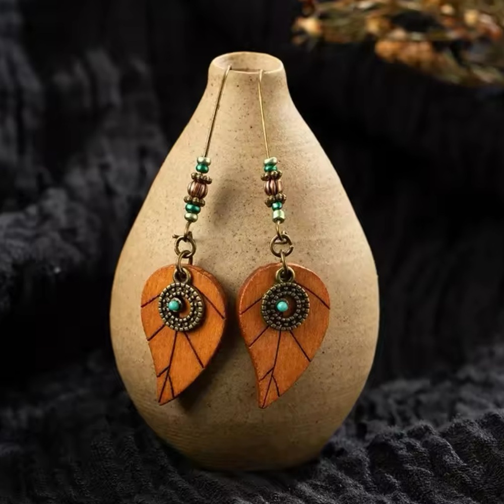 💎New Vintage Design Bohemian western wood Leaf 🍂 Beaded Turquoise Earrings